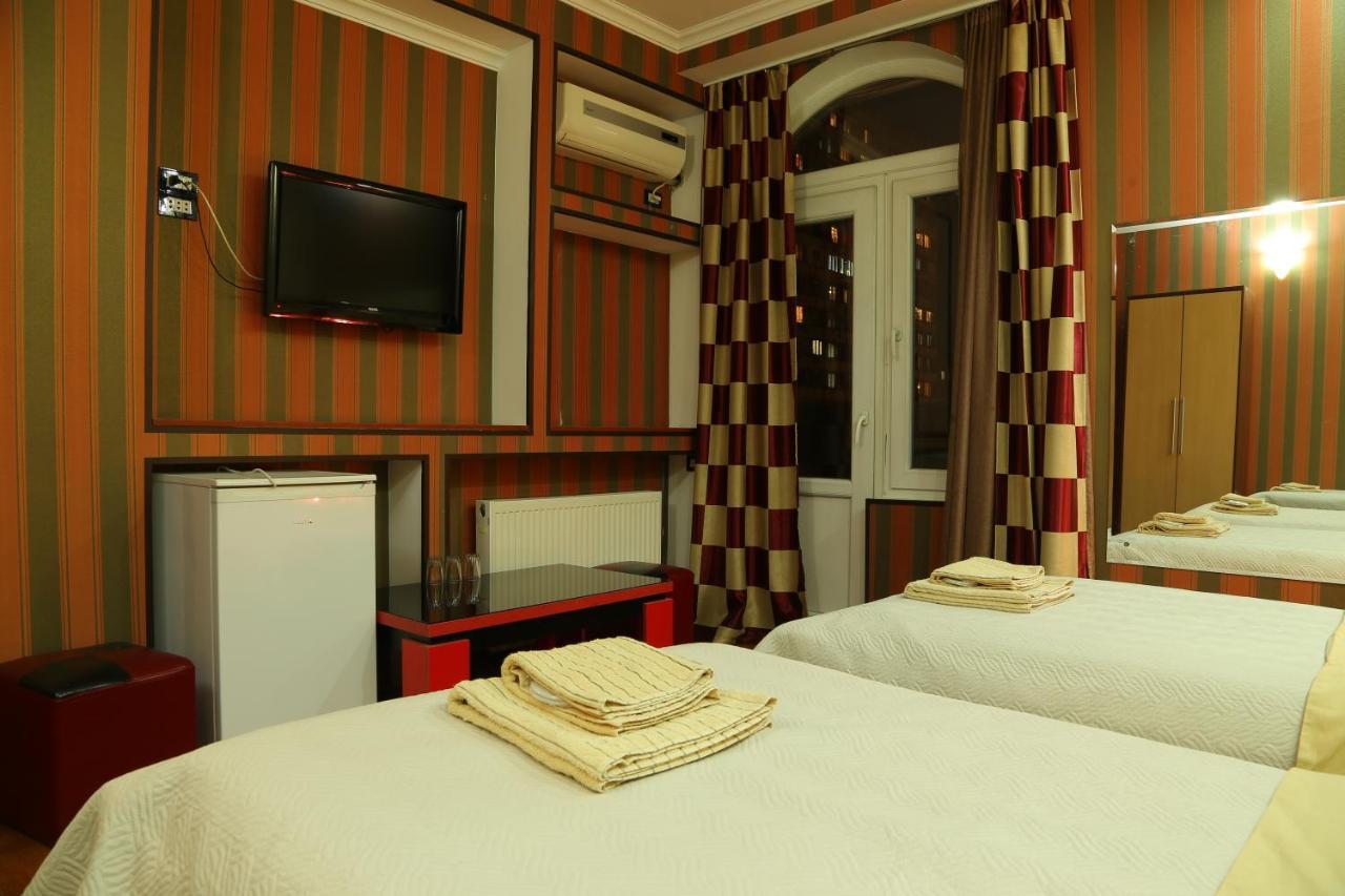 Dkd-Bridge Hotel Tbilisi Exterior foto