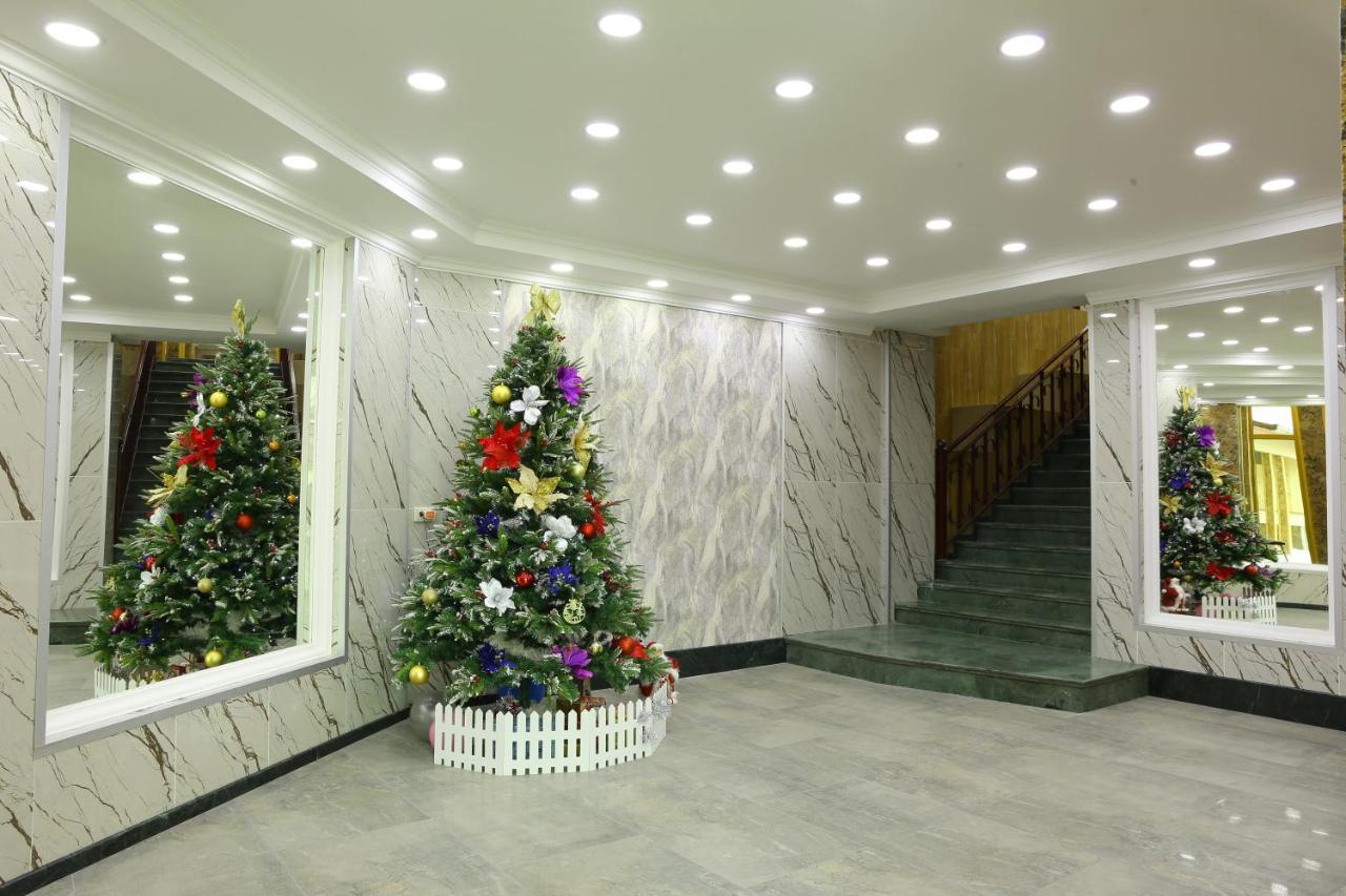 Dkd-Bridge Hotel Tbilisi Exterior foto